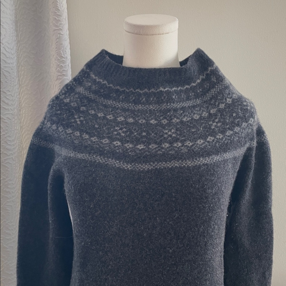 Moncler Dark Gray Patterned Sweater. Marked Large Best for Small Medium - Picture 2 of 13